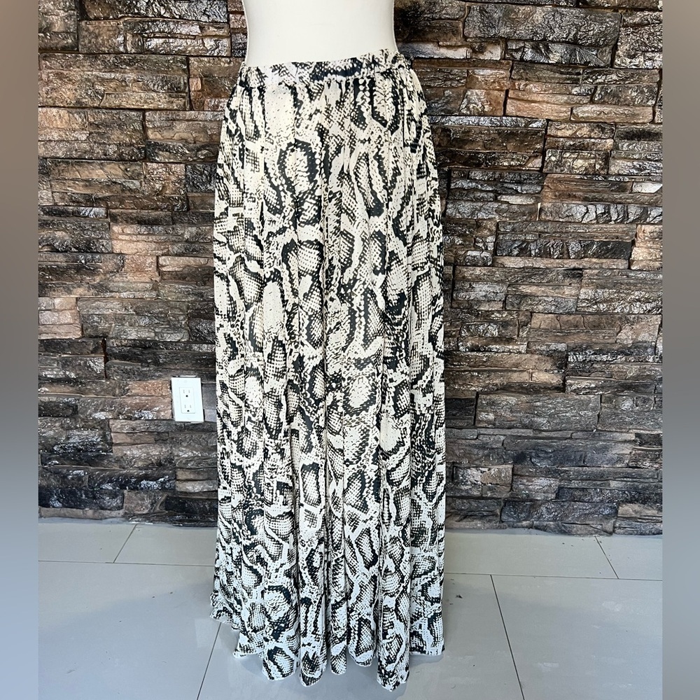 Chicwish Black and White Patterned Maxi Skirt